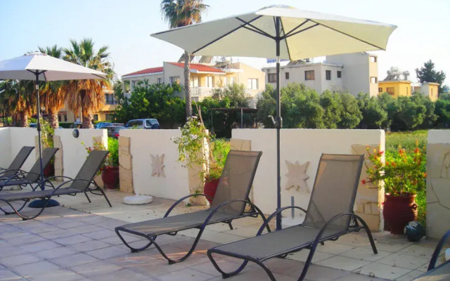 Angela Holiday Apartments