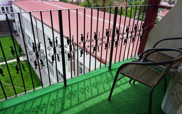 OITUZ Boutique Residence
