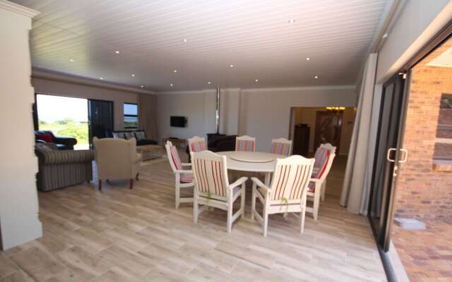 Luxurious and With Beautiful Views