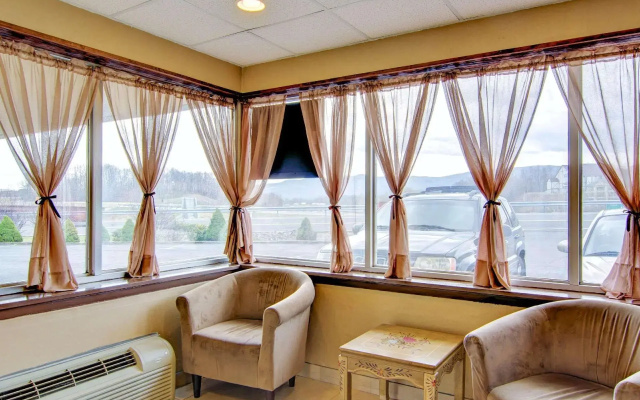 Edyn Hotel By Townhouse Wytheville US 52