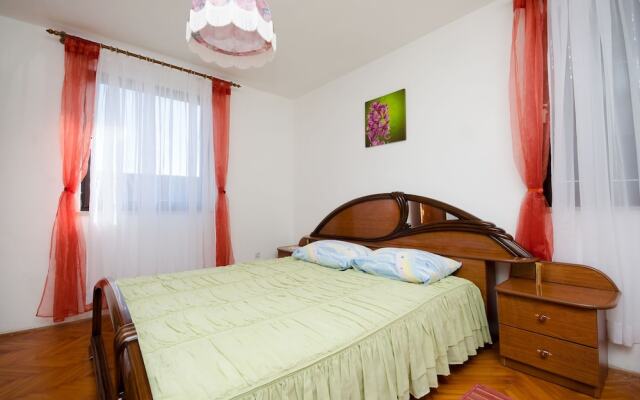 Apartments Ilija