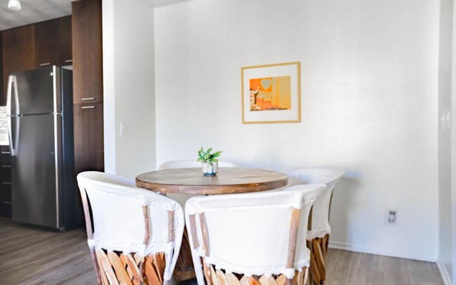 WanderJaunt - Stylish Mission Valley Apts