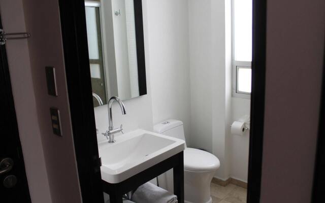 Mini Suites Hotel