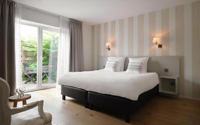 Le 24 Hotel