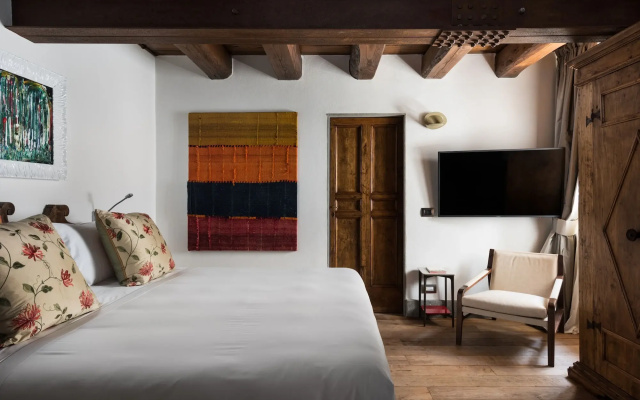 Palazzo delle Pietre Luxury Apartments