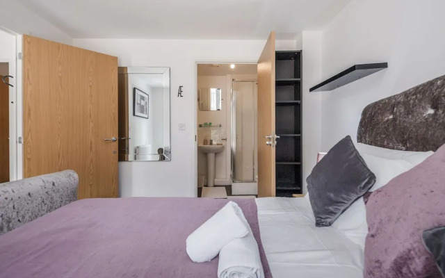 Beautiful 3-bed Apartment in Romford