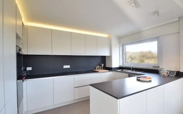 Du Parc 006 Spacious Apartment in De Haan