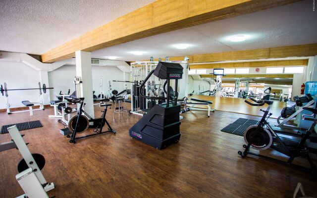 Coronado Luxury Club & Suite (ex:Coronado Golf & Beach Resort)