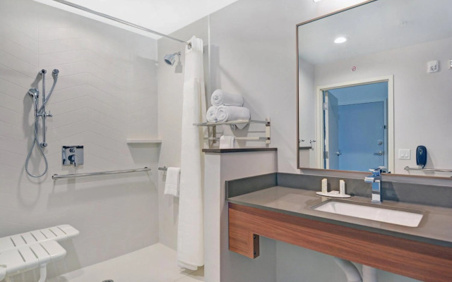 Fairfield Inn & Suites by Marriott Houston NASA/Webster