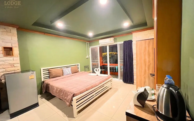 The Lodge Jomtien 9