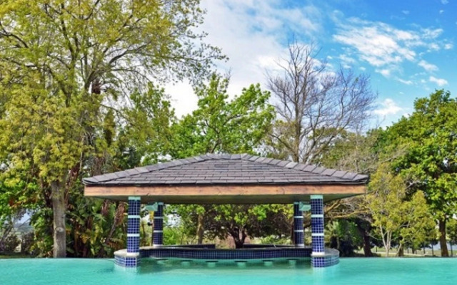 Ridgemor Villa