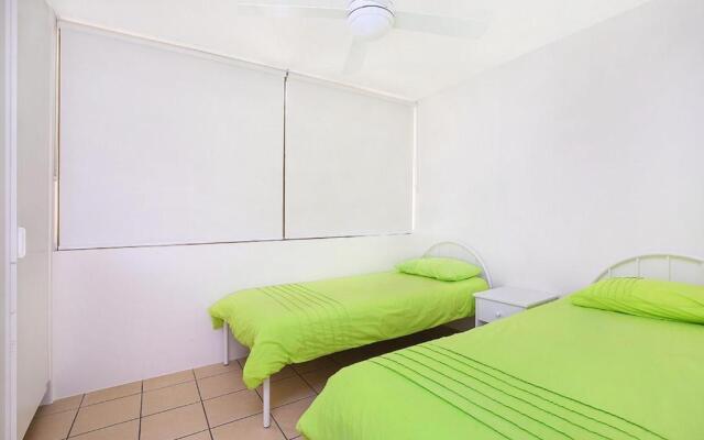 Eastbourne U4, 80 Esplanade, Golden Beach