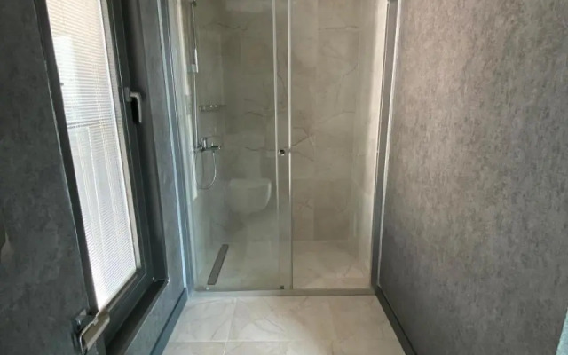Luxury Duplex with Terrace Apartment by Siena Suites