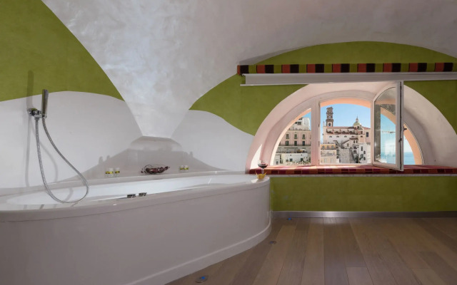 Palazzo Ferraioli Hotel & Wellness Center