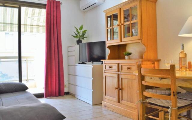 Appartement Le Lavandou, 2 pièces, 5 personnes - FR-1-251-352