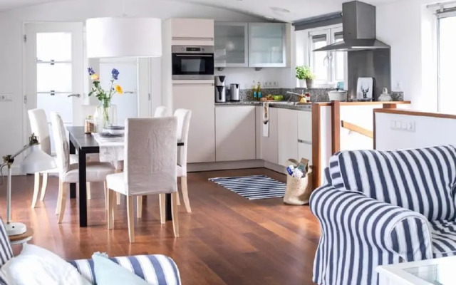 Watervilla in Loosdrecht