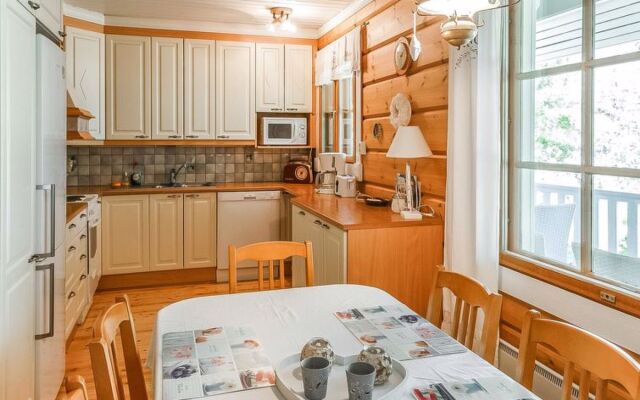 House  Punkaharju 43100