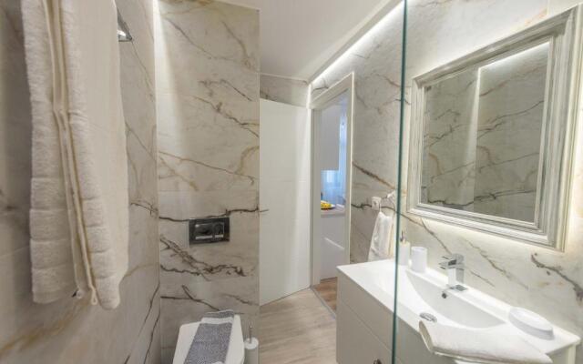 1571_Suites A1