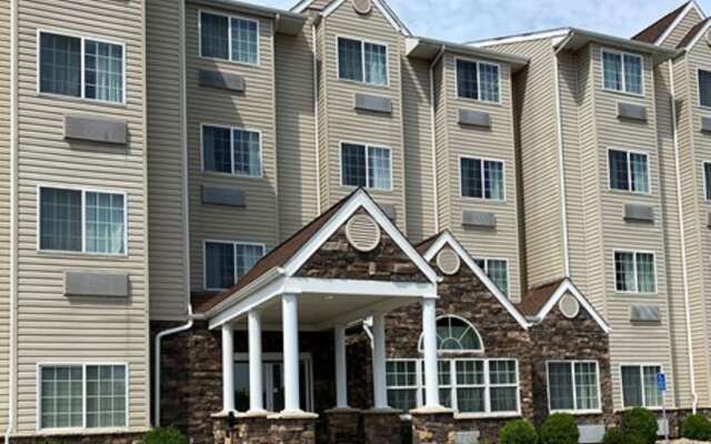 SureStay Plus Hotel by Best Western Morgantown