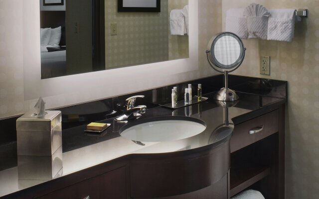 DoubleTree Suites by Hilton Bentonville