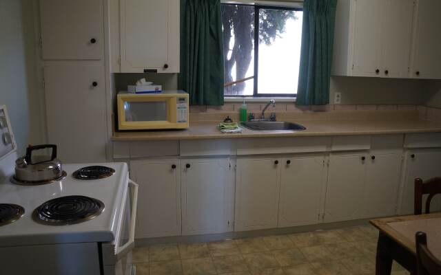 Westward Inn & Suites