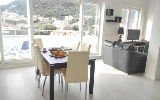 Blue Bay Apartment