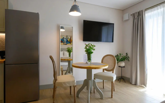Kannas Mani-Luxury Suites- Adults friendly 14+