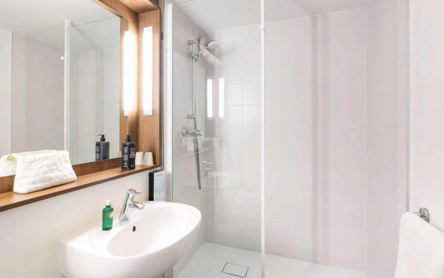 Greet Hotel Angouleme
