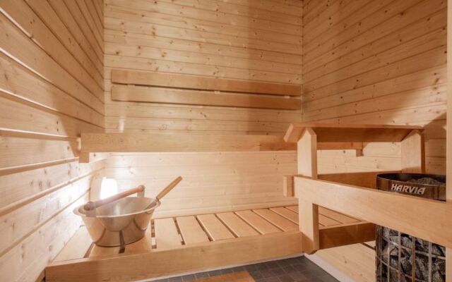 Nordic chalet 9410