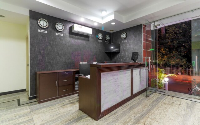 White Mg by OYO Rooms