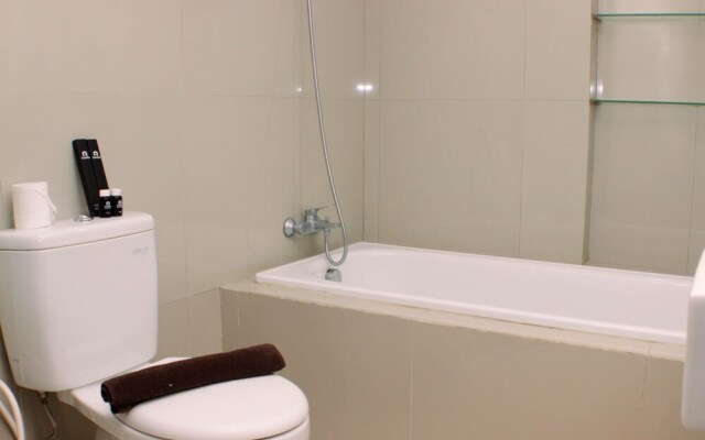 Spacious And Cozy Studio Room At Azalea Suites Apartment