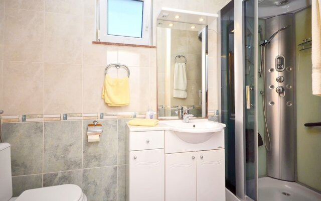 Apartment Srima