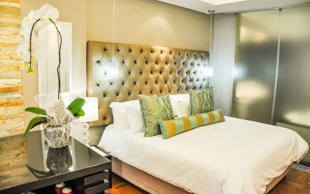 Modern Studio in Mandela Rhodes Place