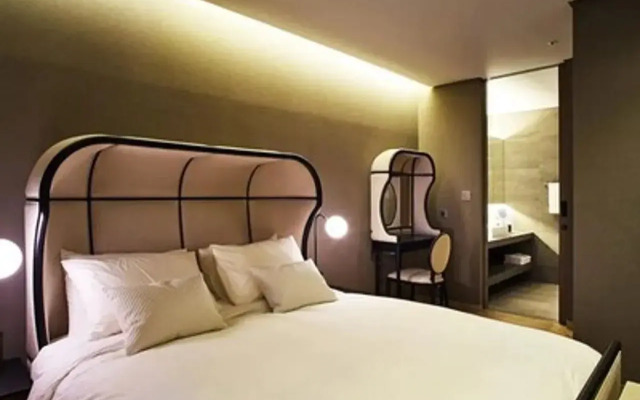 The StarHue Resort