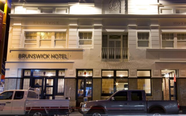 Tassie Backpackers @ The Brunswick Hotel