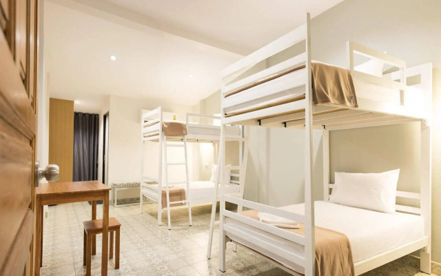 Warm Well Hostel Kanchanaburi