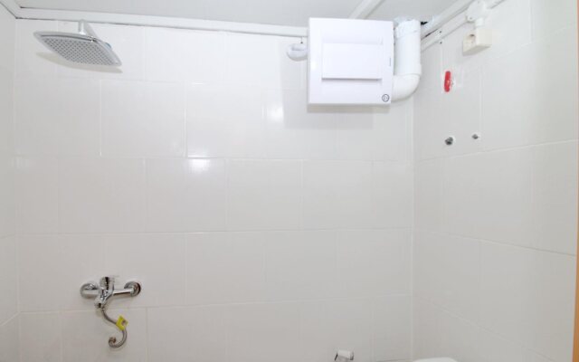 Kamar Keluarga Taman Bandara Mahkota Syariah