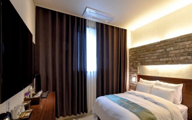 Namoo Hotel