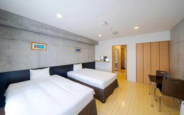 Naha-West Inn