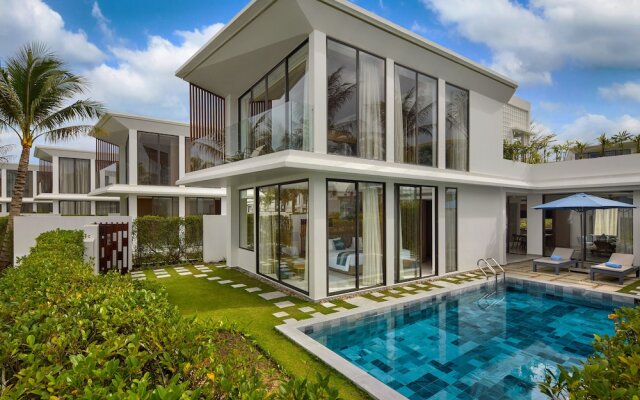 Hoi An Royal Beachfront Villas