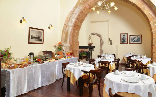 Porto Del Colombo