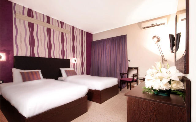 BayInn Hotel