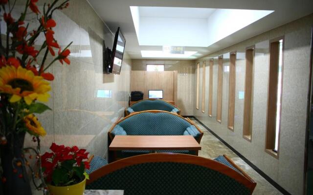 Aank Ryokan Hotel Songtan