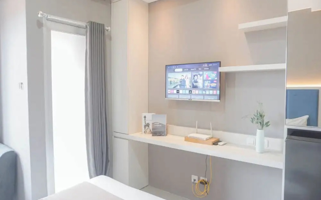 Comfortable Design Studio Room At Transpark Juanda Bekasi Timur Apartment – Guest Rooms – Bekasi