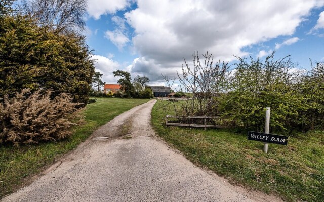 The Stables, Valley Farm Barns Snape,