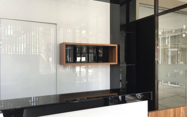 OYO Flagship 90726 The Regia Cihampelas Hotel Band