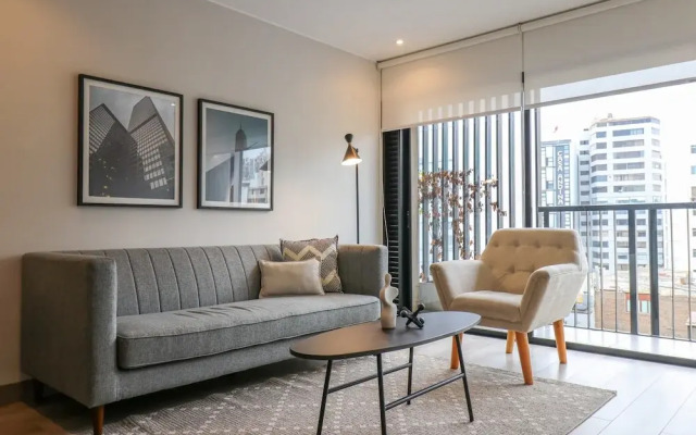 w Marvelous 2BR With Modern Deco in Miraflores
