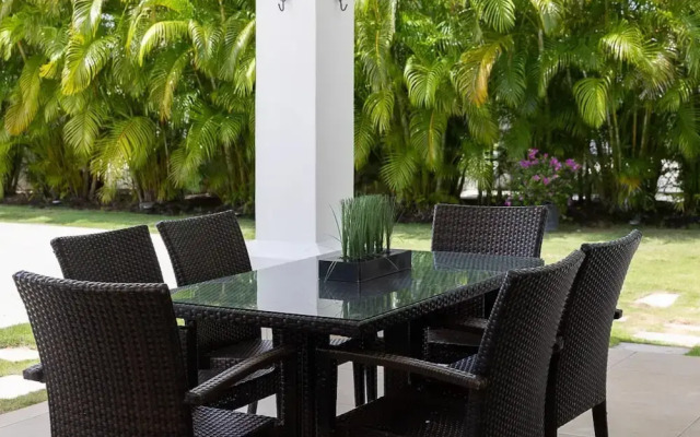 The Golf Oasis Villa by Acomodo