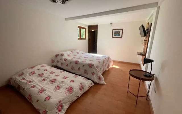 Luxury Guayllabamba House Gym Jacuzzi Parking Pool Wifi