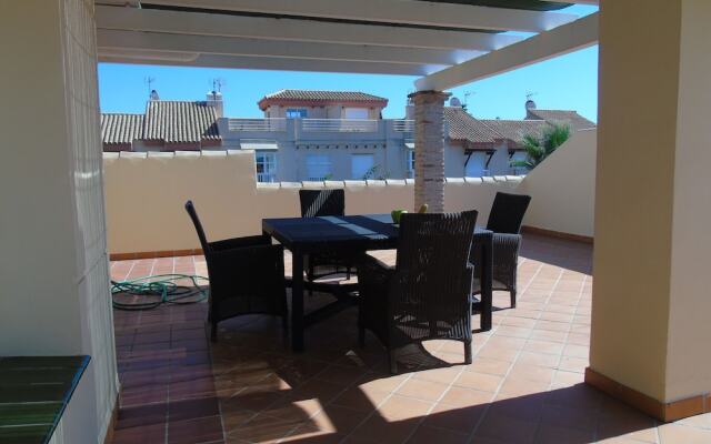 A&N Baviera Luxury - Three Bedroom Apartment, Sleeps 6